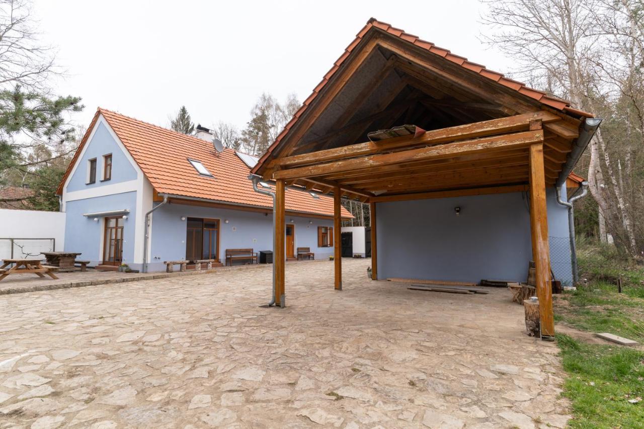 Penzion U Hajovny U Piskoven - Vlkov Buitenkant foto